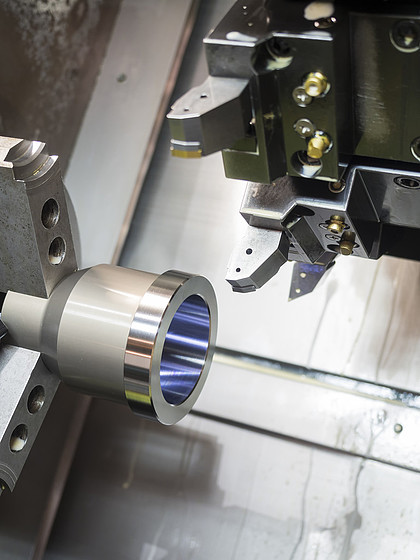 機(jī)械加工 現(xiàn)代制造業(yè)的基石與數(shù)字化資源